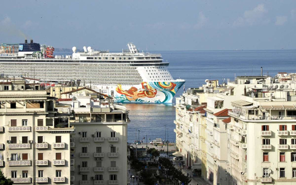 Να γίνουμε τουριστικός προορισμός