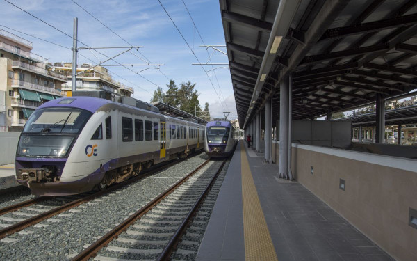 Η Hellenic Train ψηφιοποιεί τα εισιτήρια και κλείνει τα εκδοτήρια στους σταθμούς Η Hellenic Train ψηφιοποιεί τα εισιτήρια και κλείνει τα εκδοτήρια στους σταθμούς