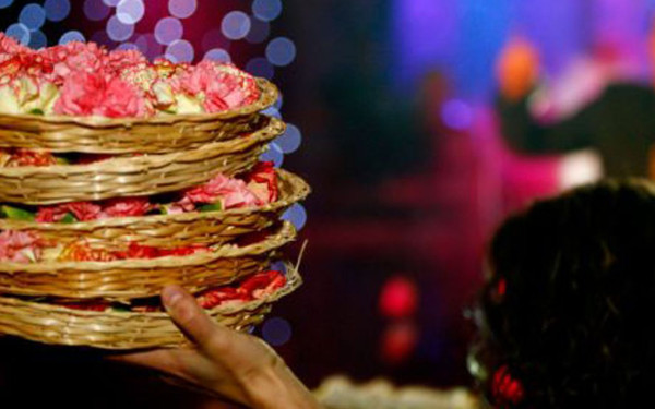 Πασίγνωστος τραγουδιστής ερευνάται για μεγάλη φοροδιαφυγή και ξέπλυμα χρήματος