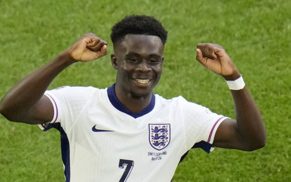 EURO 2024: Στα ημιτελικά οι Άγγλοι, που έστειλαν σπίτι τους από την άσπρη βούλα τους Ελβετούς (βίντεο)