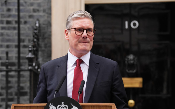 Οι πρώτες δηλώσεις Στάρμερ στη Ντάουνινγκ Στριτ: Η χώρα χρειάζεται μια μεγάλη επανεκκίνηση