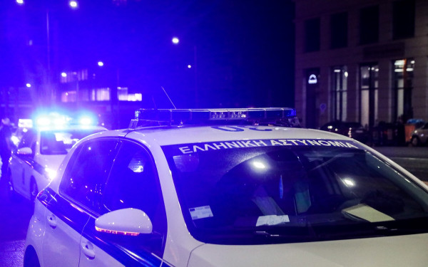 Θεσσαλονίκη: Οδηγοί πιάστηκαν στα χέρια στον Εύοσμο - Αναφορές για πυροβολισμό στον αέρα - Ένας τραυματίας Θεσσαλονίκη: Οδηγοί πιάστηκαν στα χέρια στον Εύοσμο - Αναφορές για πυροβολισμό στον αέρα - Ένας τραυματίας