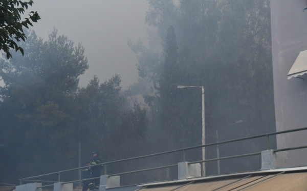 Πάτρα: Χωρίς ενεργό μέτωπο η φωτιά στο Γηροκομείο