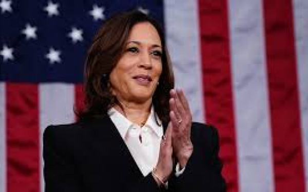 Κάμαλα Χάρις: «Όχι» σε τετ-α-τετ με τον Πούτιν, χωρίς εκπρόσωπο του Κιέβου