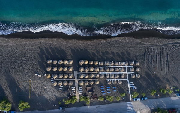 Ξεκινούν οι ηλεκτρονικές δημοπρασίες για την παραχώρηση 550 τμημάτων αιγιαλού και παραλίας για το 2025