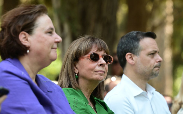 Κ. Σακελλαροπούλου: Στη γιορτή για την αποκατάσταση της Δημοκρατίας νιώσαμε υπερήφανοι και υπεύθυνοι