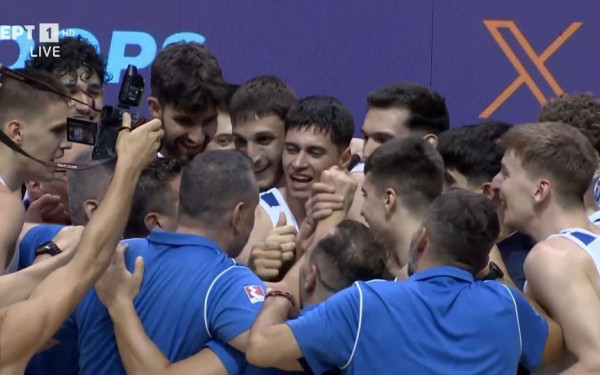 Eurobasket U20: Έτσι πανηγύρισαν οι Έλληνες διεθνείς την κατάκτηση του χάλκινου μεταλλίου! (βίντεο)