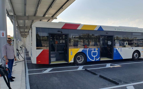 ΟΑΣΘ για Παγκόσμια Ημέρα Περιβάλλοντος και ηλεκτρικά λεωφορεία: Σε 11 μήνες εξοικονόμησε περισσότερα από 3,7 εκ. ευρώ