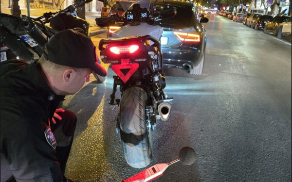 Θεσσαλονίκη: Έλεγχοι της Τροχαίας για ηχορύπανση από οχήματα - 1.628 παραβάσεις το α' εξάμηνο του 2024 (φωτ.)