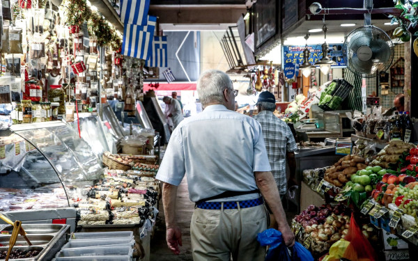Φοροδιαφυγή: Το «μαύρο χρήμα» κυριαρχεί στην Ελλάδα - Δεν δηλώθηκαν 4,1 δισ. ευρώ (βίντεο) Φοροδιαφυγή: Το «μαύρο χρήμα» κυριαρχεί στην Ελλάδα - Δεν δηλώθηκαν 4,1 δισ. ευρώ (βίντεο)