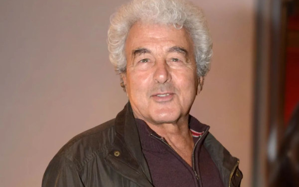 Μενδώνη και ΚΚΕ «αποχαιρετούν» τον Αντώνη Αντύπα