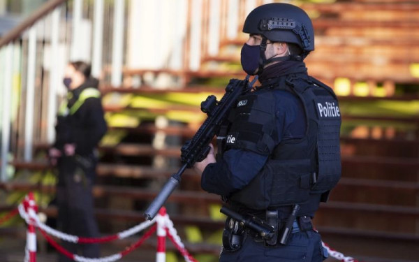 Αυστρία: Χειροπέδες σε τρία άτομα για τον σχεδιασμό τρομοκρατικής επίθεσης σε συναυλία της Τέιλορ Σουίφτ