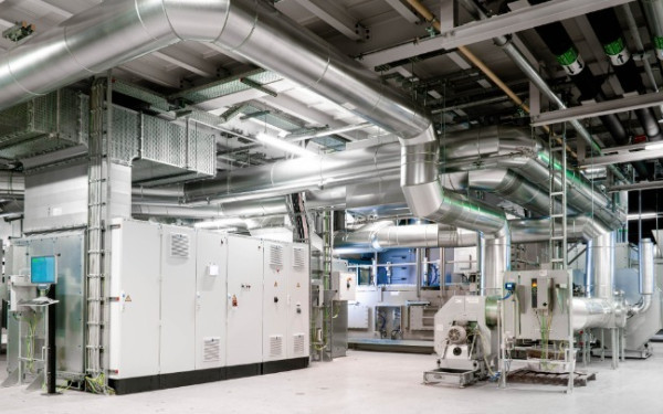 Αυτοκίνητο: Ευρωπαϊκός κολοσσός εισήγαγε ανθρωποειδές ρομπότ στη διαδικασία παραγωγής