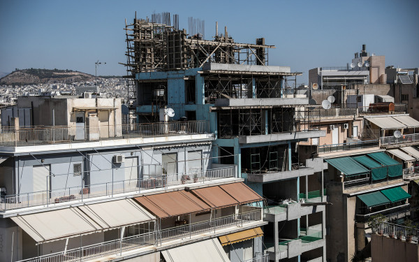 Αναζητώντας λύση στο στεγαστικό ζήτημα: 2,3 εκατομμύρια κενές κατοικίες στην Ελλάδα Αναζητώντας λύση στο στεγαστικό ζήτημα: 2,3 εκατομμύρια κενές κατοικίες στην Ελλάδα