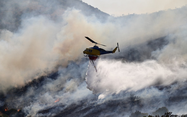Ξέσπασε φωτιά στην Αγία Τριάδα στο Ρέθυμνο