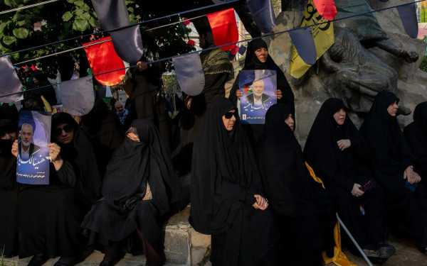 Σε εξέλιξη η κηδεία του ηγέτη της Χαμάς Χανίγια στην πρωτεύουσα του Ιράν - Πλήθος κόσμου συρρέει στην Τεχεράνη (Live)