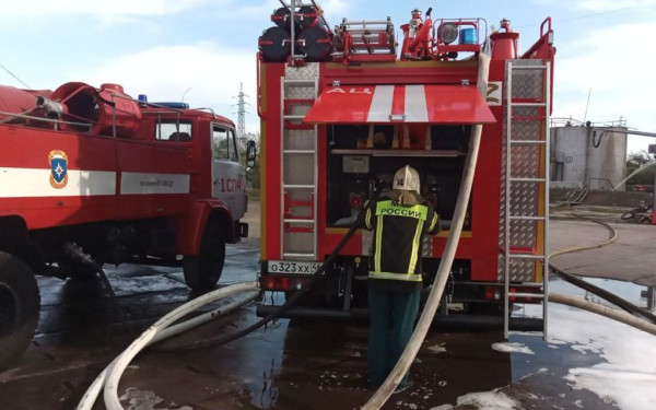 Τρία άτομα στο νοσοκομείο από φωτιά σε διαμέρισμα