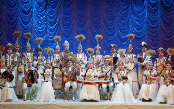 Πανάρχαιη μουσική από τις στέπες του Καζακστάν θα ηχήσει στην ανατολική Χαλκιδική