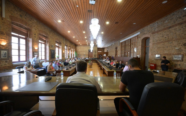 Ν. Ανδρουλάκης από Βέροια: Η κυβέρνηση περιφρόνησε την Αυτοδιοίκηση σχεδιάζοντας το Ταμείο Ανάκαμψης