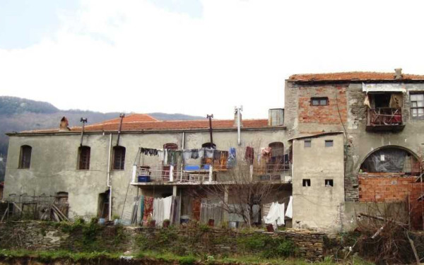 Άγιο Όρος - Μονή Εσφιγμμένου: Ελεύθεροι με περιοριστικούς όρους τρεις μοναχοί της παλιάς αδερφότητας για επίθεση με μολότοφ