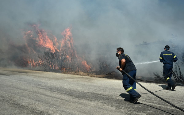 Πυροσβεστική: Ξέσπασαν 49 πυρκαγιές σε ένα 24ωρο - Οι 32 αντιμετωπίστηκαν άμεσα