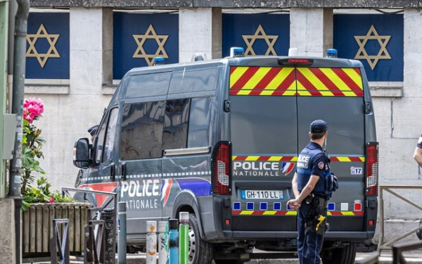 Γαλλία: Η εισαγγελία καταπολέμησης της τρομοκρατίας ανέλαβε την έρευνα για την έκρηξη που σημειώθηκε μπροστά σε συναγωγή