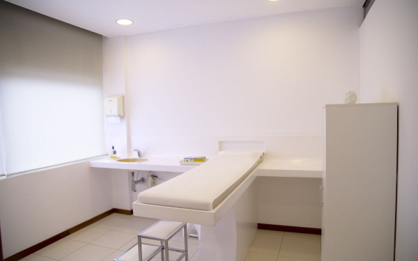 Ιδιωτικές κλινικές χρέωναν παράνομα καρκινοπαθείς με χιλιάδες ευρώ