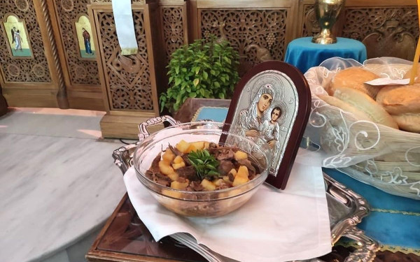 Σέρρες: Το «Μακάριο της Παναγίας» αναβίωσε και φέτος στην Αγία Παρασκευή στο Σιδηρόκαστρο (φωτ.)