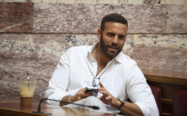 Για «επιχείρηση δολοφονίας χαρακτήρα του Ν. Παππά» κάνει λόγο η Κουμουνδούρου