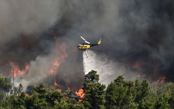 Ρόδος: Φωτιά στην περιοχή Μονόλιθος