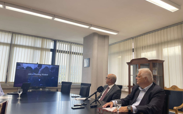 Το ΠΑΜΑΚ φέρνει στην Ελλάδα το πρώτο ξενόγλωσσο προπτυχιακό στα Χρηματοοικονομικά (βίντεο, φωτ.)