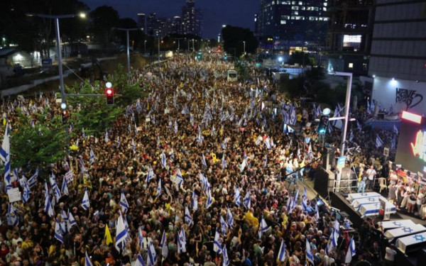 Οργή στο Ισραήλ μετά τον εντοπισμό των πτωμάτων των έξι ομήρων - Μαζική γενική απεργία σήμερα (βίντεο)