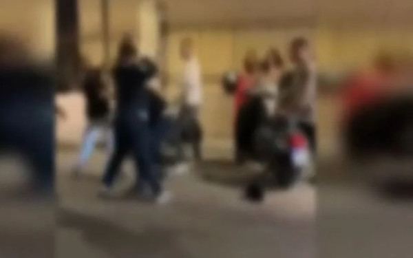 Ρέθυμνο: Στον ανακριτή οι τέσσερις νταήδες που ξυλοκόπησαν Γάλλο τουρίστα - Πώς ξεκίνησε η συμπλοκή (βίντεο)