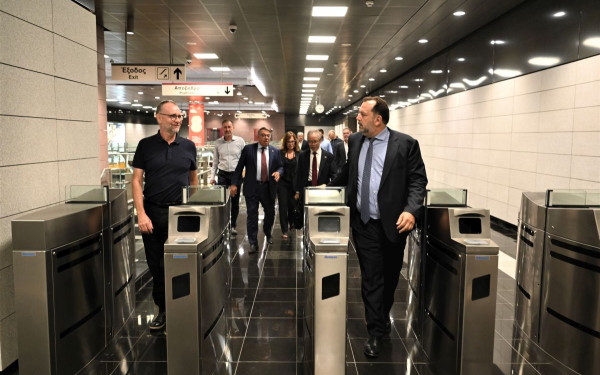Θεσσαλονίκη: Εντυπωσιασμένος από το μετρό ο εκπρόσωπος της DG REGIO της Κομισιόν (βίντεο)
