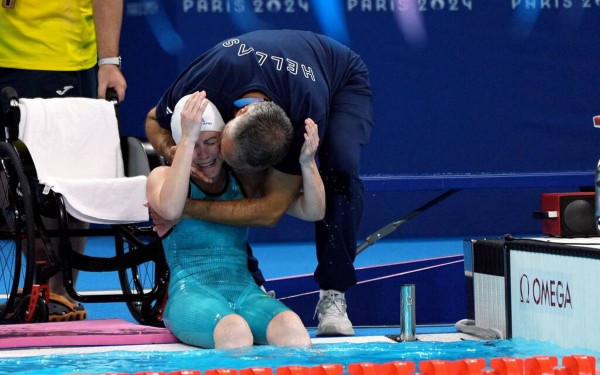 Παραολυμπιακοί Αγώνες: «Χρυσή» στα 50μ. ύπτιο S4 η Αλεξάνδρα Σταματοπούλου (βίντεο)