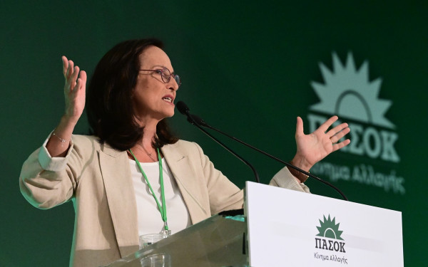 Α. Διαμαντοπούλου: Ο Κώστας Σημίτης ανήκει στο κάδρο των μεγάλων Ελλήνων