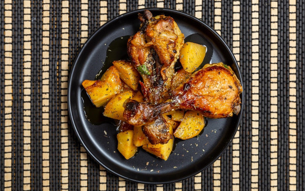 The Cook’s Corner: Νόστιμα μαγειρευτά… σαν της   μαμάς