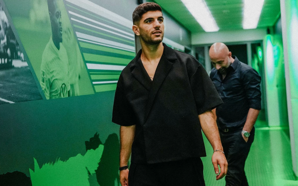 Γερμανία: Ο Κωνσταντίνος Κουλιεράκης απάντησε, κυριολεκτικά, σε όλα (βίντεο)