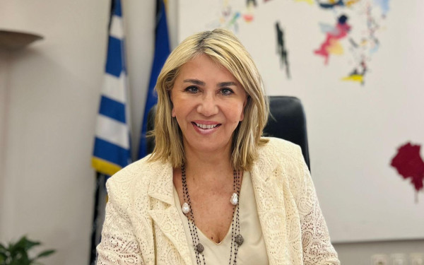 Ζ. Μακρή: Είμαστε δίπλα στους εκπαιδευτικούς