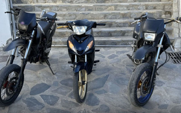 Εξαρθρώθηκε συμμορία που έκλεβε μοτοσικλέτες σε Αττική και Μύκονο - Πώς δρούσαν τα μέλη της (φωτ.)