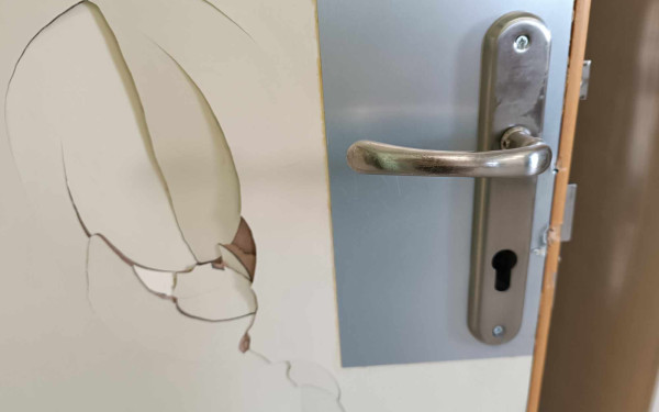 Θεσσαλονίκη: Πρωτοφανείς βανδαλισμοί στο ΕΠΑΛ Βασιλικών (φωτ.)