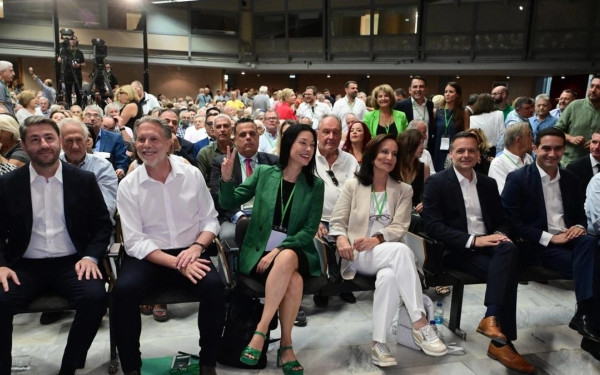 ΠΑΣΟΚ: Σήμερα το κρίσιμο debate για τους υποψήφιους αρχηγούς - Οι κανόνες και οι έξι ενότητες