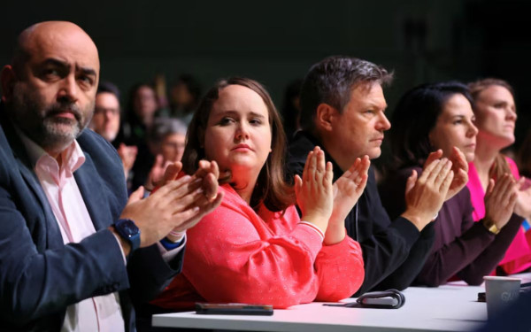 Παραιτήθηκε η ηγεσία των Πρασίνων στη Γερμανία - «Είναι καιρός για νέα χέρια»