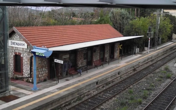 Σε αναβρασμό οι εργαζόμενοι των 34 εκδοτηρίων του Σιδηροδρόμου σε όλη τη χώρα - Ζητούν ακύρωση της απόφασης της Hellenic Train