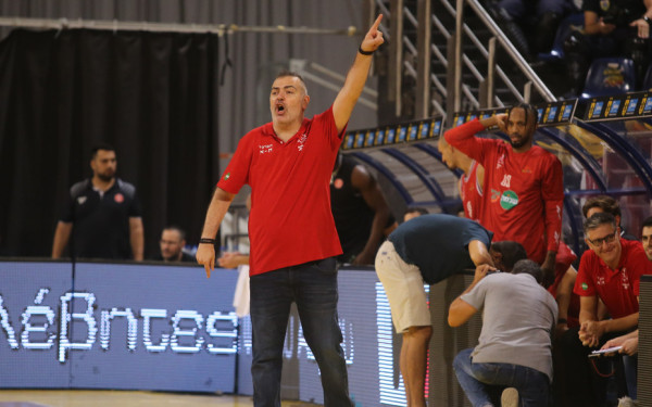 Άνω-κάτω η Χάποελ Τελ Αβίβ: Ο Δέδας και έξι παίκτες δεν επιστρέφουν στο Ισραήλ