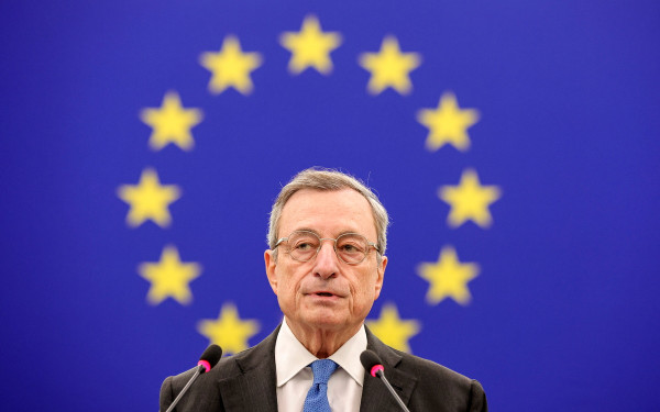 Μάριο Ντράγκι: «Η αδράνεια δεν απειλεί μόνο την ανταγωνιστικότητά μας, αλλά και την κυριαρχία μας»