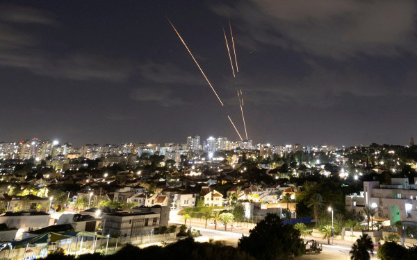 Το Ισραήλ ετοιμάζει «σφοδρό πλήγμα» στο Ιράν: Πετρελαϊκές και πυρηνικές εγκαταστάσεις στο στόχαστρο