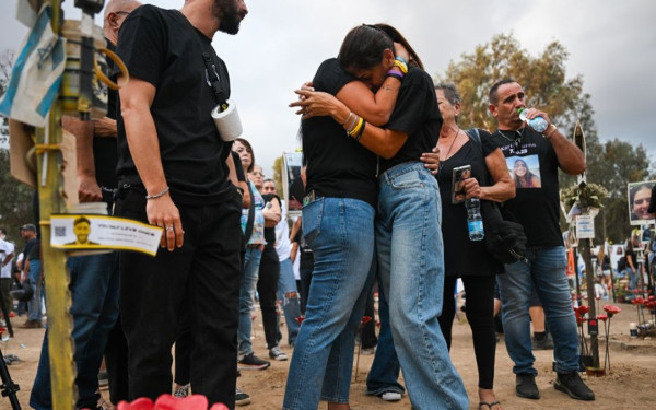 Το Ισραήλ τιμά τα θύματα της επίθεσης της Χαμάς, στην πρώτη επέτειο της τραγωδίας (βίντεο, φωτ.)