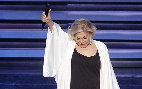 Μαρινέλλα: Κρίσιμη η κατάσταση της υγείας της, χωρίς μεγάλες επιπλοκές - Νέο ιατρικό ανακοινωθέν