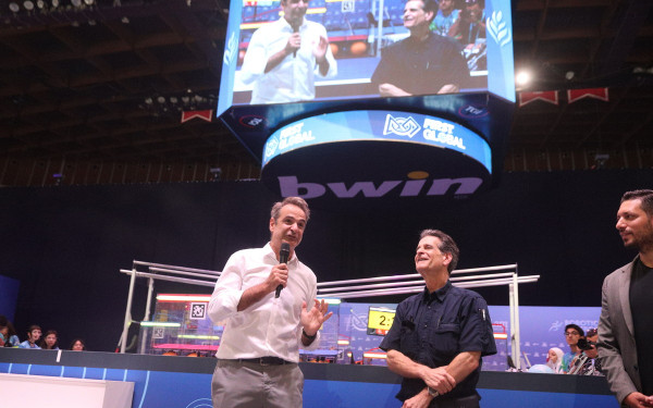 First Global Challenge: Στον διεθνή διαγωνισμό ρομποτικής ο Κυριάκος Μητσοτάκης